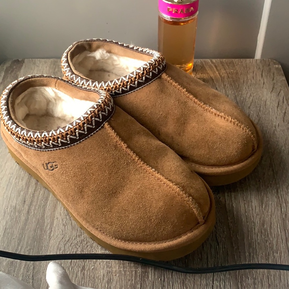 UggTasman